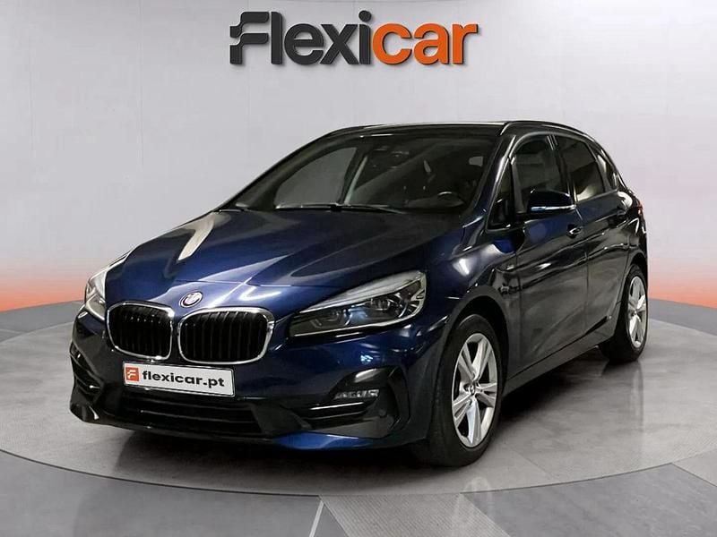 Azul Usado 2019 BMW 216 Active Tourer Sport Line Monovolume | € 19.990 (Preço justo) - Imagem 1/4
