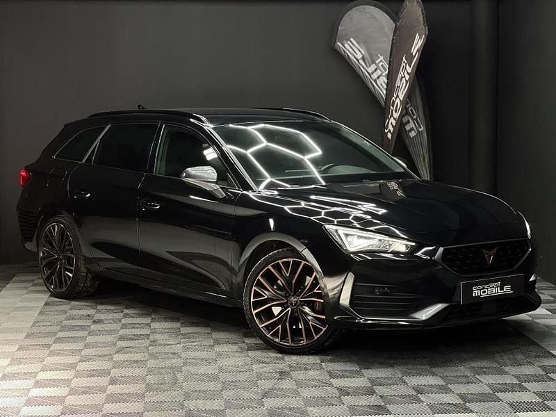 Usado Cupra Leon VZ 245 HP (180 kW) 2022 Preto Sedan