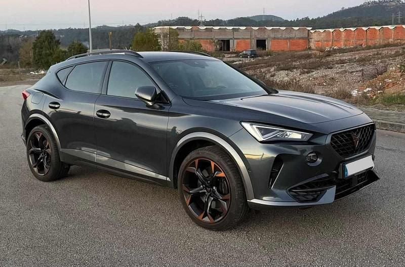 Usado Cupra Formentor 245 HP (180 kW) 2021 Cinzento SUV