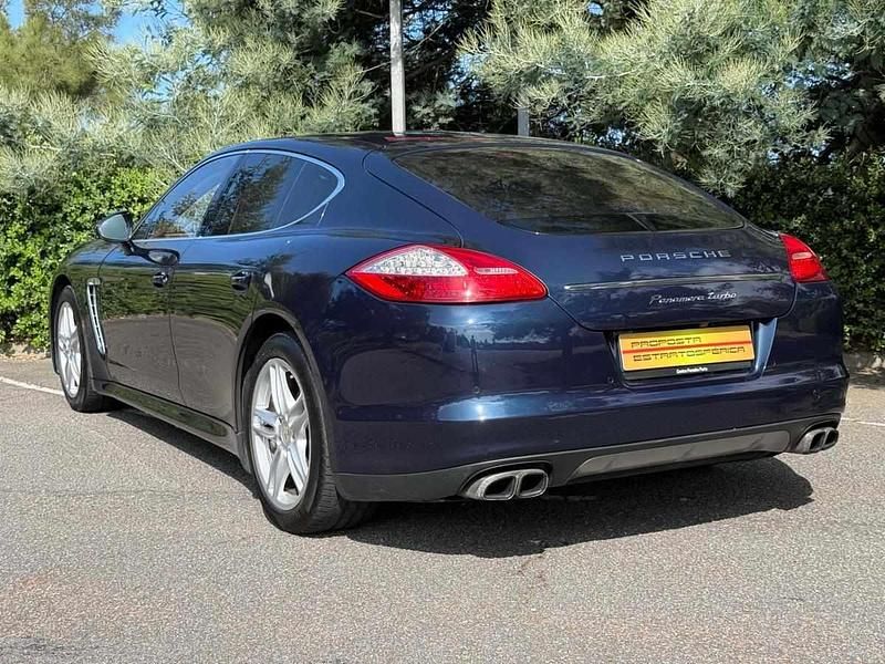 Usado Porsche Panamera 500 HP (367 kW) 2010 Azul Citadino