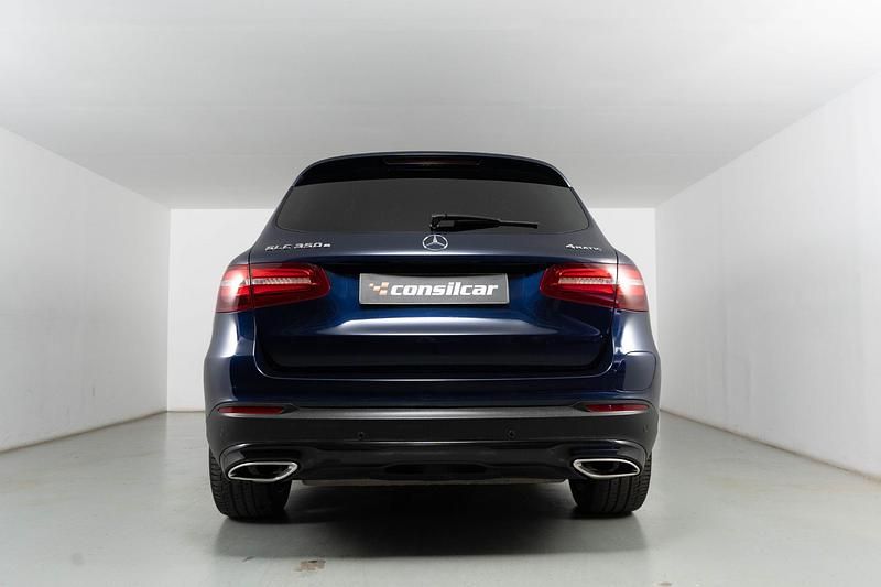 Usado Mercedes GLC350 320 HP (235 kW) 2017 Azul escuro SUV