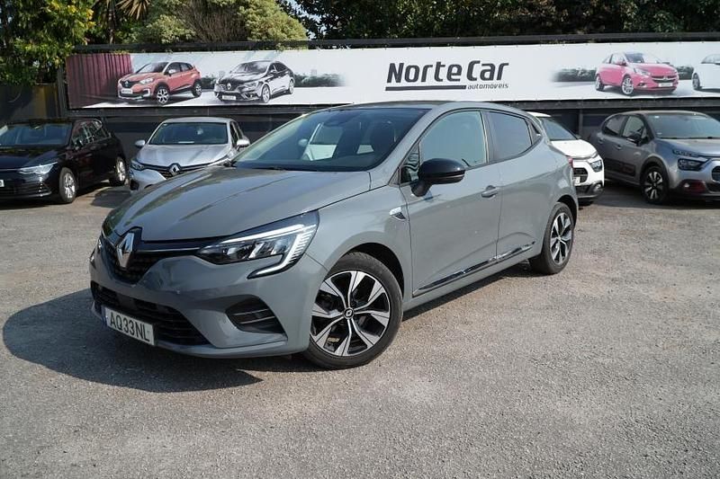 Cinza Usado 2022 Renault Clio V Equilibre | € 13.450 (Bom preço) - Imagem 1/4