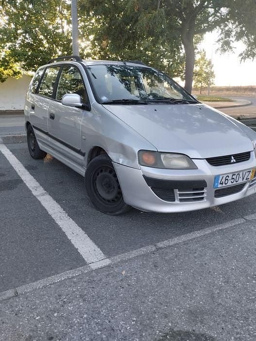 Usado 2004 Mitsubishi Space Star Sedan | € 1.575 - Imagem 1/4
