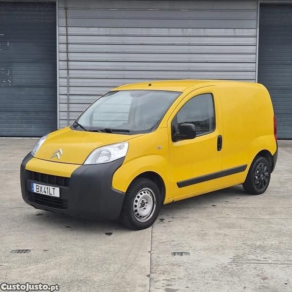 Usado Citroën Nemo 68 HP (50 kW) 2009 Amarelo Monovolume