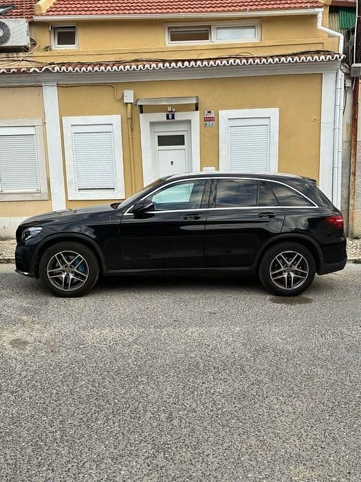 Usado 2017 Mercedes GLC350 Sedan | € 26.900 (Preço justo) - Imagem 1/4