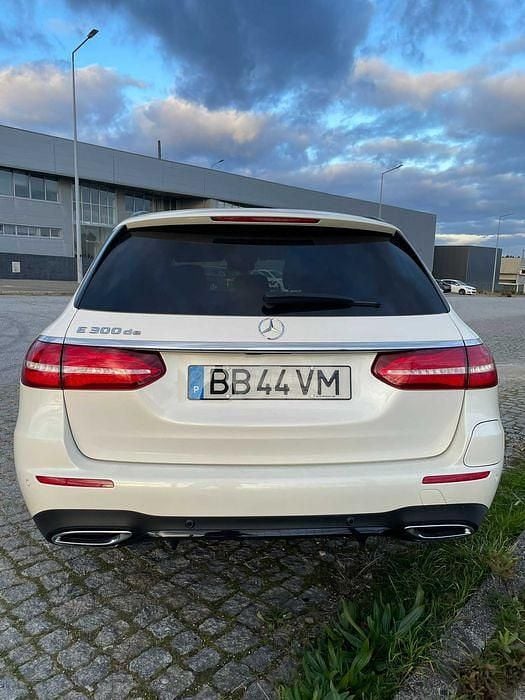 Usado Mercedes E300 AMG line 306 HP (225 kW) 2020 Sedan