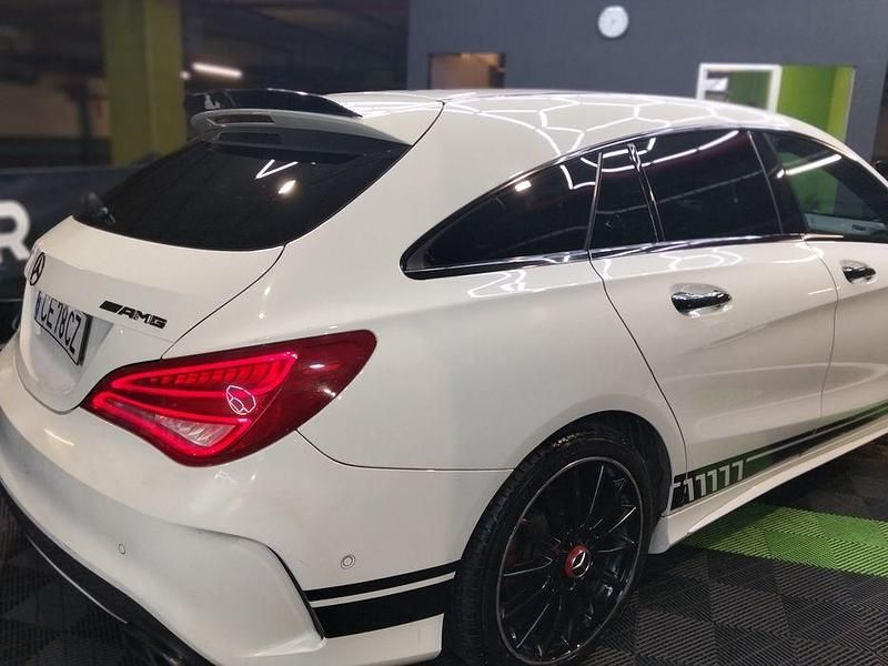 Usado Mercedes CLA220 AMG 170 HP (125 kW) 2015 Sedan