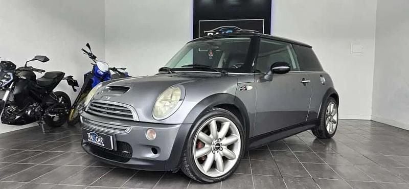 Cinzento Usado 2002 Mini Cooper Citadino | € 8.990 (Preço justo) - Imagem 1/4