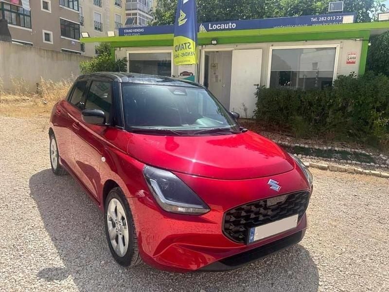 Usado Suzuki Swift 83 HP (61 kW) 2024 Vermelho Citadino