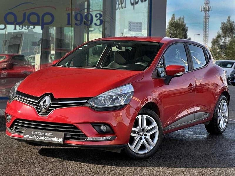 Usado Renault Clio IV Dynamique 75 HP (55 kW) 2017 Vermelho