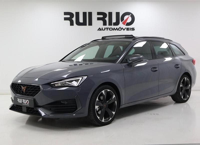 Cinza Usado 2024 Cupra Leon Carrinha | € 27.900 (Preço justo) - Imagem 1/4