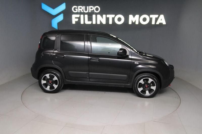 Preto Usado 2024 Fiat Panda Cross Cross Citadino | € 15.490 - Imagem 1/4