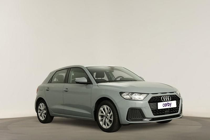 Cinzento Usado 2024 Audi A1 Sportback Advanced Citadino | € 22.990 (Preço justo) - Imagem 1/4