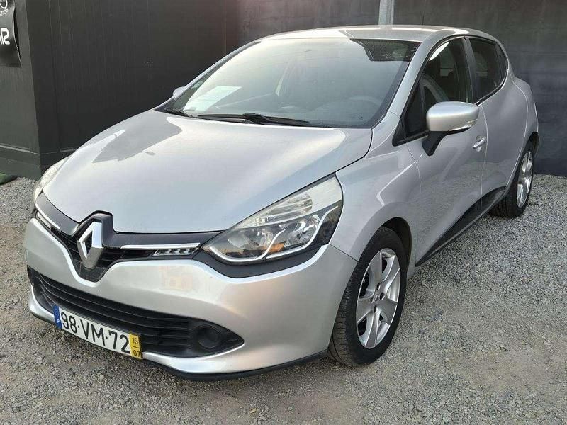 Cinzento Usado 2015 Renault Clio IV | € 7.900 (Bom preço) - Imagem 1/2