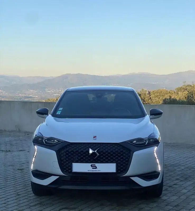 Branco Usado 2020 DS Automobiles DS3 Crossback Performance Line Plus SUV | € 20.500 (Preço elevado) - Imagem 1/4
