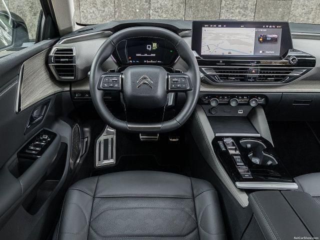 Usado Citroën C5 Aircross Feel 225 HP (165 kW) 2022 Cinzento SUV