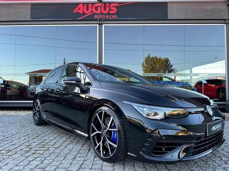 Preto Usado 2021 VW Golf VIII R | € 58.000 - Imagem 1/4