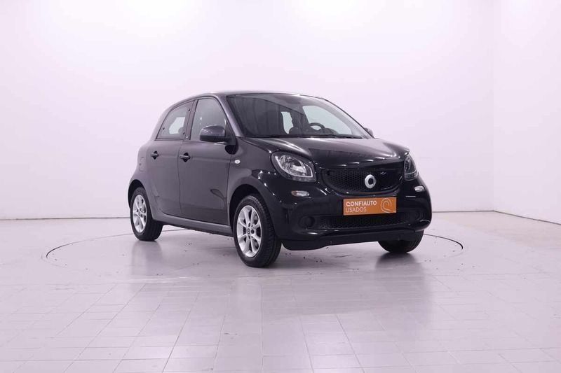 Preto Usado 2018 Smart ForFour Citadino | € 10.900 (Preço justo) - Imagem 1/4
