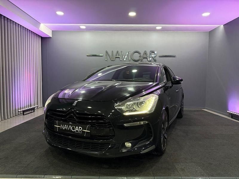 Usado Citroën DS5 Sport Chic 200 HP (147 kW) 2013 Preto Citadino