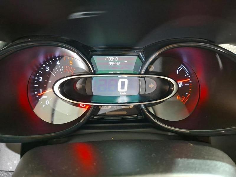 Usado Renault Clio IV Zen 75 HP (55 kW) 2016 Branco