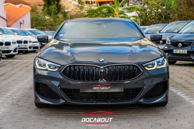 Cinza Usado 2018 BMW 840 Coupé | € 69.950 - Imagem 1/4