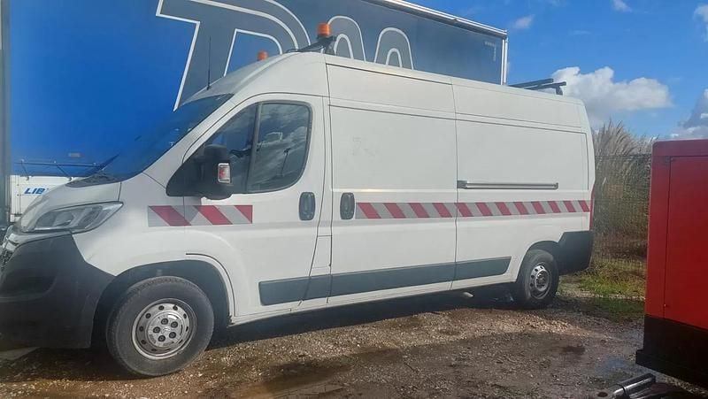 Branco Usado 2020 Citroën Jumper Monovolume | € 12.750 (Super Preço) - Imagem 1/3