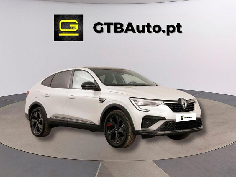 Branco Usado 2023 Renault Arkana R.S. SUV | € 30.900 - Imagem 1/4