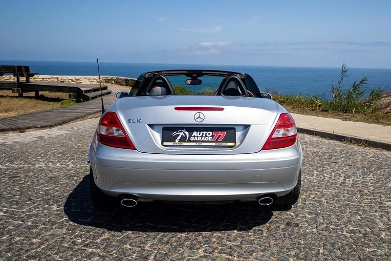 Usado Mercedes 200 163 HP (119 kW) 2005 Cinzento