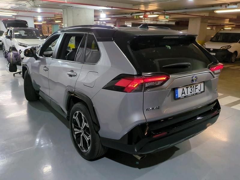 Usado Toyota RAV4 Hybrid 309 HP (227 kW) 2022 Cinzento SUV