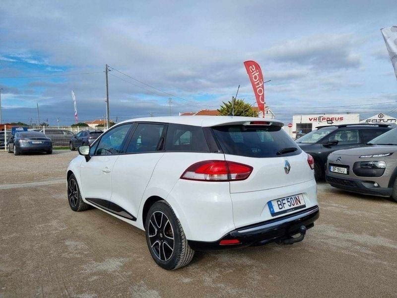 Usado Renault Clio GrandTour Dynamique 90 HP (66 kW) 2013 Branco Carrinha