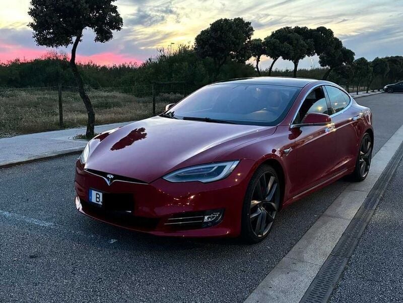 Usado 2020 Tesla Model S Performance Sedan | € 49.868 - Imagem 1/4
