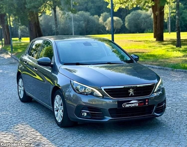 Cinza Usado 2018 Peugeot 308 Active Citadino | € 11.999 (Preço justo) - Imagem 1/1