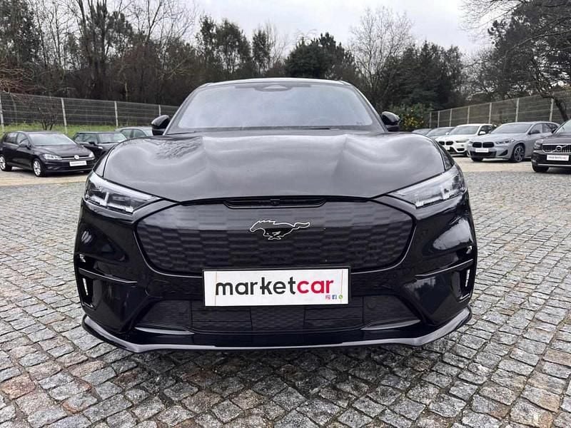Usado Ford Mustang Mach-E 358 kW (487 HP) 2022 Preto SUV