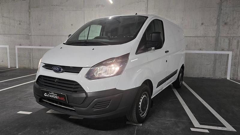 Usado Ford Transit Custom Ambiente 105 HP (77 kW) 2018 Branco