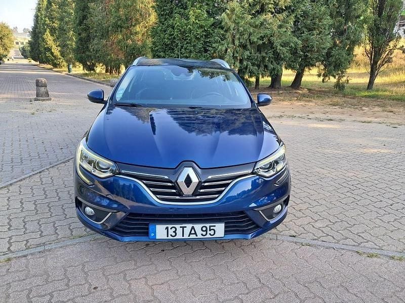 Usado 2017 Renault Mégane IV Sedan | € 9.750 (Super Preço) - Imagem 1/4