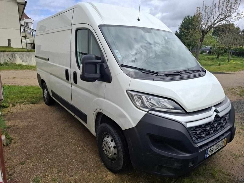 Branco Usado 2018 Citroën Jumper Monovolume | € 5.200 - Imagem 1/4