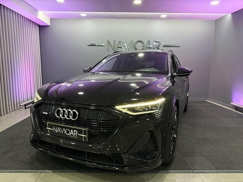 Preto Usado 2020 Audi e-tron S-Line SUV | € 29.900 (Preço justo) - Imagem 1/4