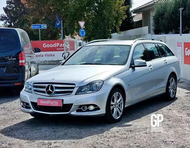 Cinza prata Usado 2012 Mercedes C200 Avantgarde Carrinha | € 12.900 (Bom preço) - Imagem 1/4