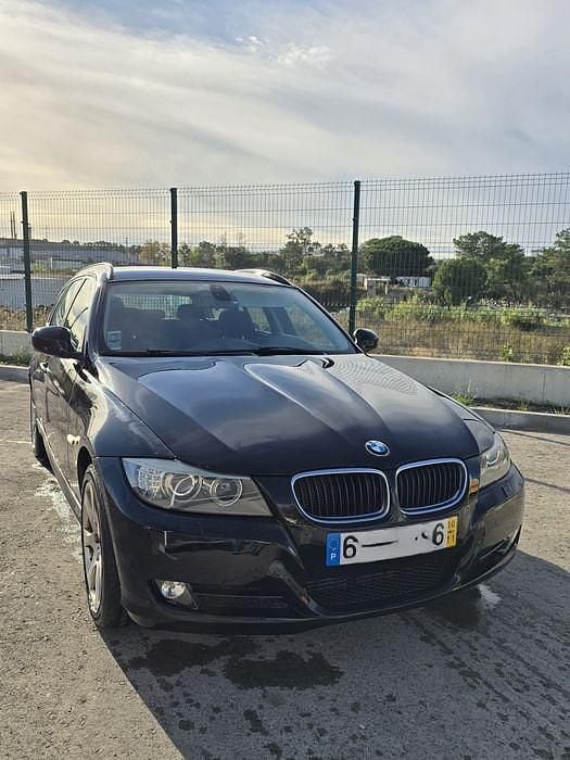 Usado 2010 BMW 320 Sedan | € 10.000 (Preço justo) - Imagem 1/4