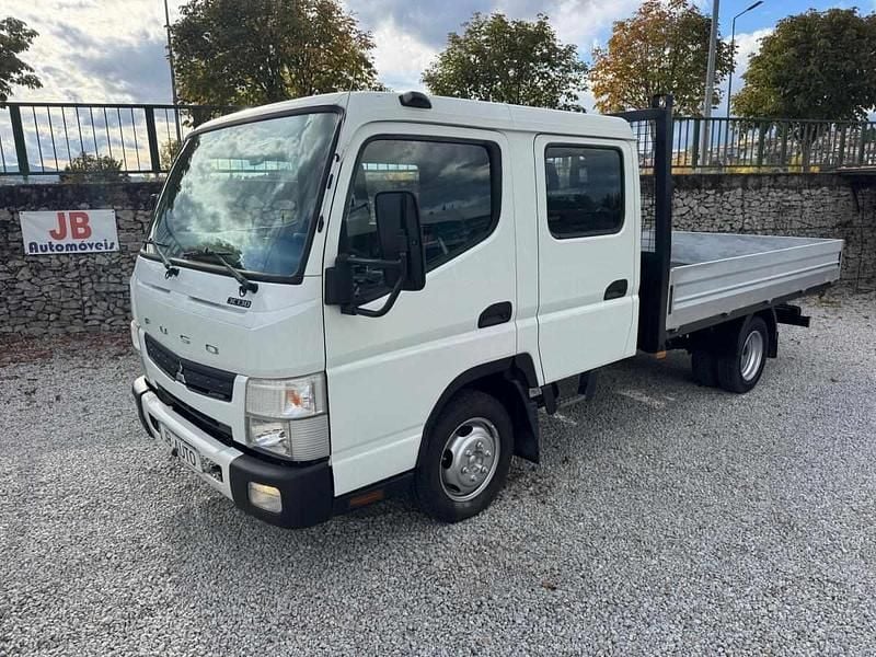 Branco Usado 2015 Mitsubishi Canter Sedan | € 19.950 (Super Preço) - Imagem 1/4