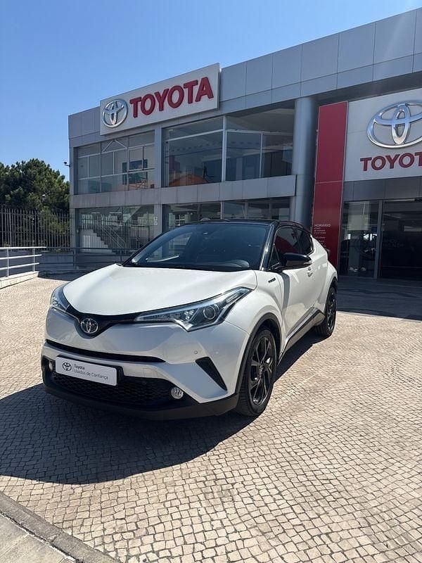 Branco Usado 2018 Toyota C-HR Luxury SUV | € 21.950 (Preço justo) - Imagem 1/4