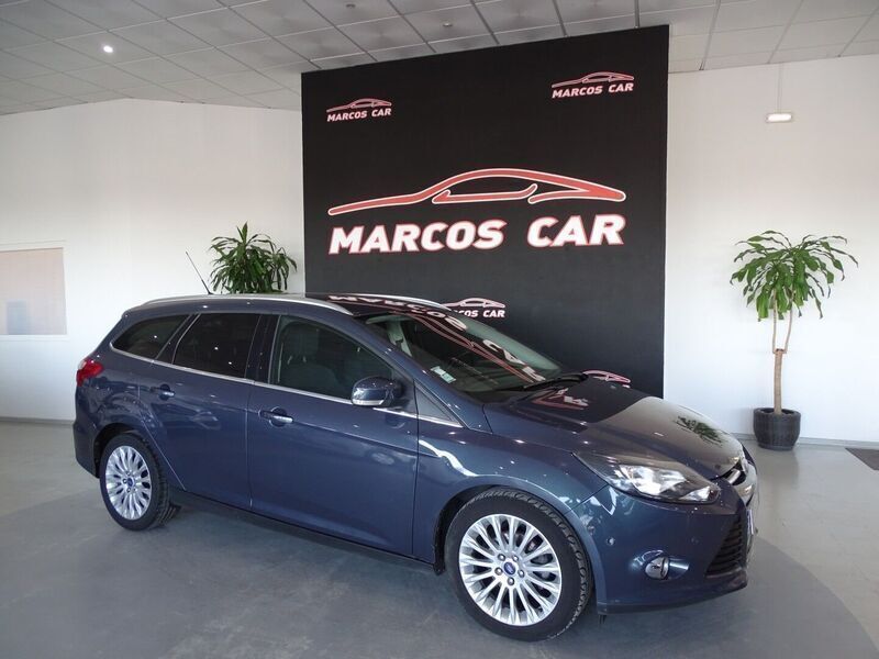 Cinzento Usado 2013 Ford Focus Titanium Carrinha | € 11.900 (Caro) - Imagem 1/4