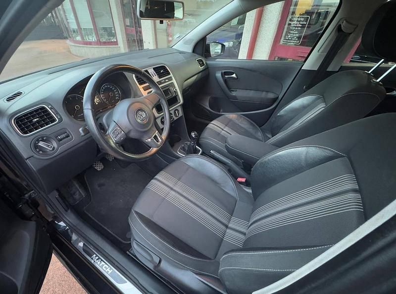Usado VW Polo 90 HP (66 kW) 2012 Preto Citadino