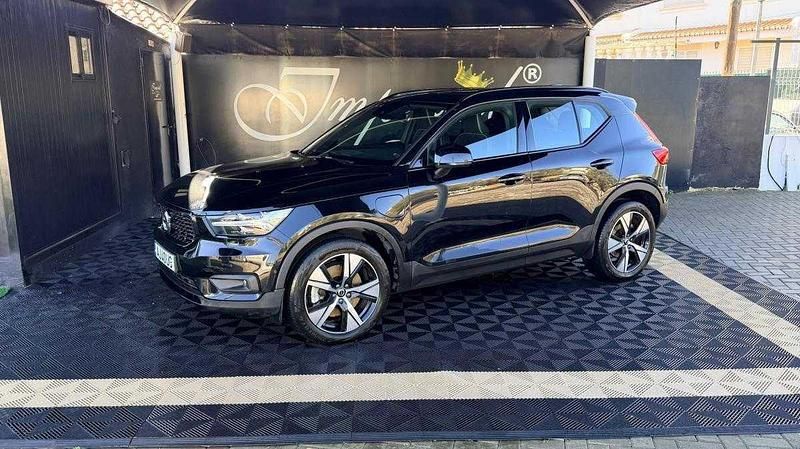 Preto Usado 2021 Volvo XC40 R-Design SUV | € 34.900 (Preço elevado) - Imagem 1/4