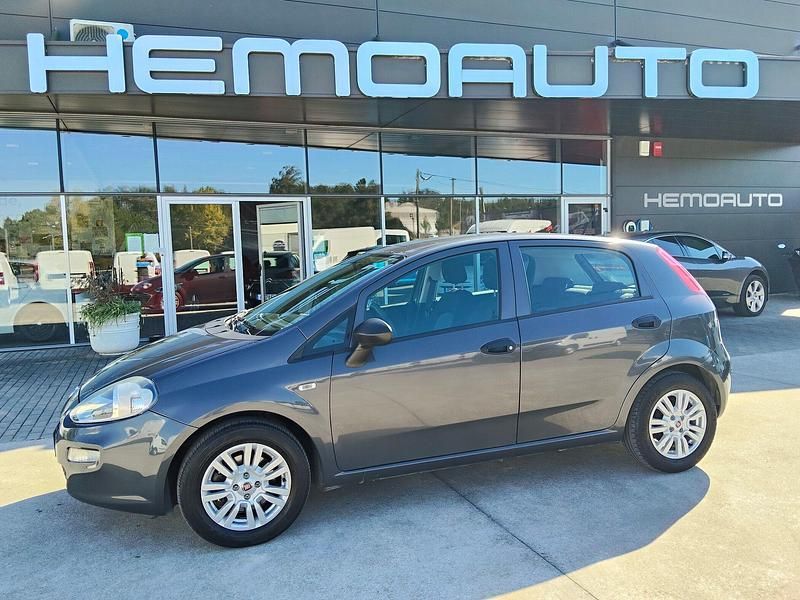 Cinza Usado 2018 Fiat Punto Easy Citadino | € 9.500 (Preço elevado) - Imagem 1/4