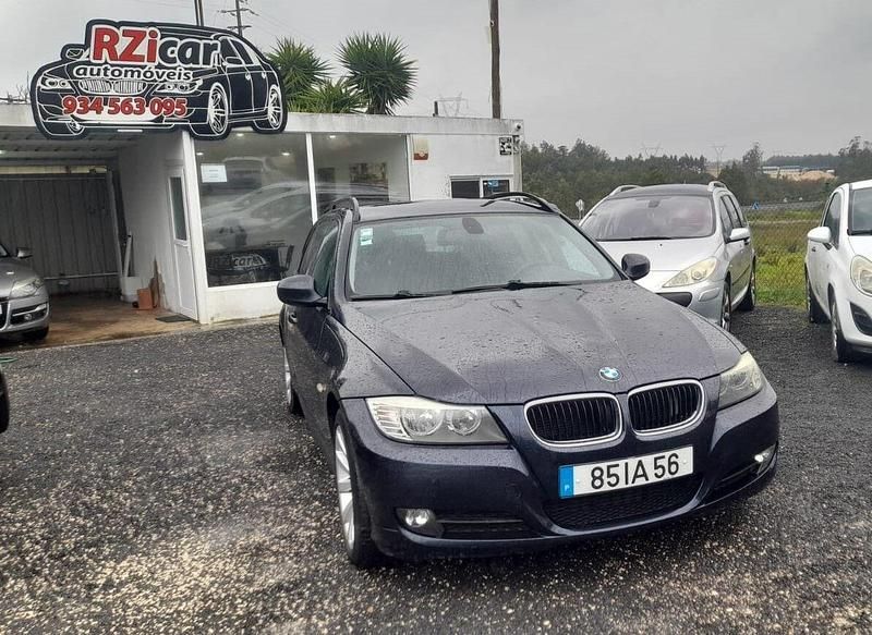 Usado BMW 318 Sport Line 143 HP (105 kW) 2009 Azul Carrinha