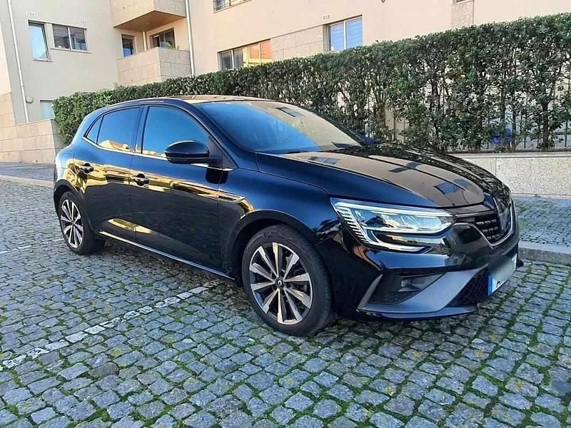 Usado Renault Mégane IV R.S. 115 HP (84 kW) 2021 Preto Citadino