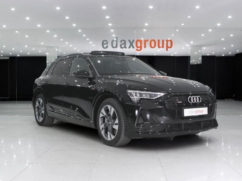 Preto Usado 2019 Audi e-tron Advanced SUV | € 32.990 (Preço justo) - Imagem 1/4