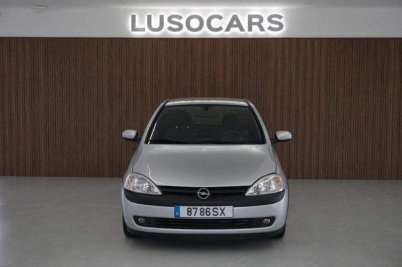 Usado Opel Corsa 75 HP (55 kW) 2002 Cinzento Citadino