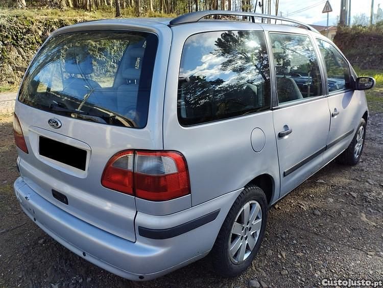 Cinza Usado 2001 Ford Galaxy Monovolume | € 3.250 (Preço justo) - Imagem 1/1